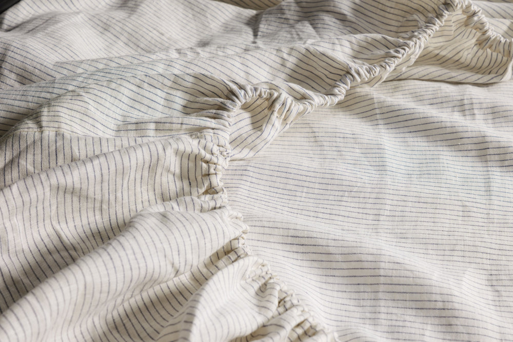Pencilstripe Linen Fitted Sheet Set (3 pcs)