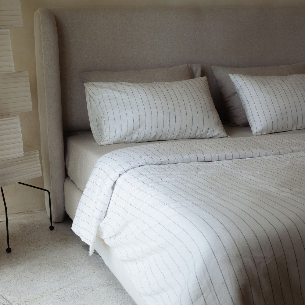 Jetstripes Linen Fitted Sheet