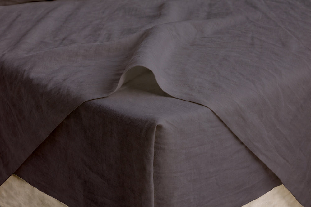 Charcoal Linen Sheet Set (4 pcs)