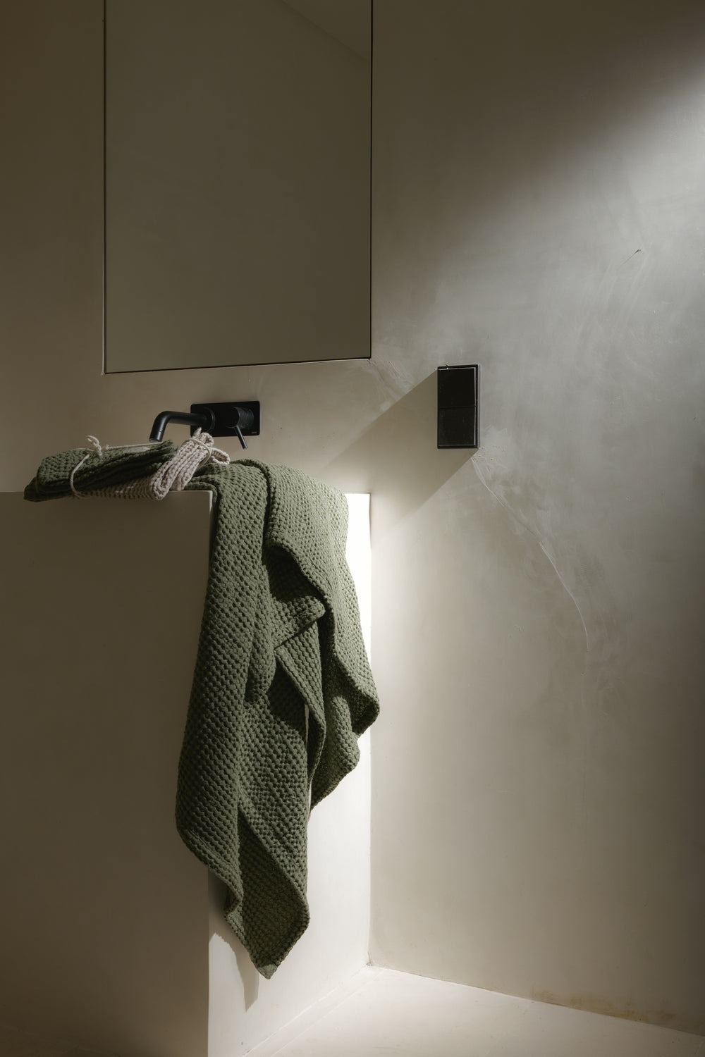 Waffle Linen Hand Towel